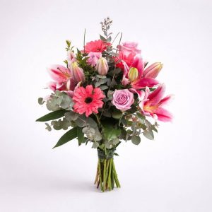 Pink flower bouquet with lilies, roses and gerberas for same-day delivery in Ioannina by Fresh Garden.